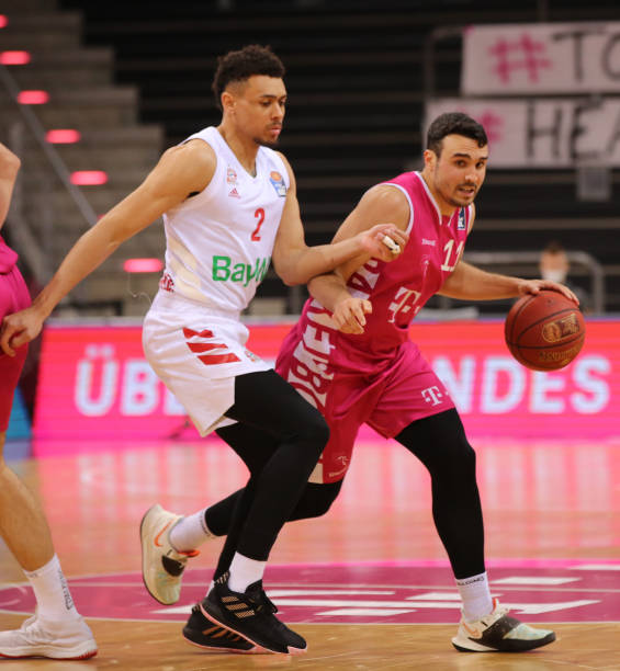 的外援占据 的外援占据