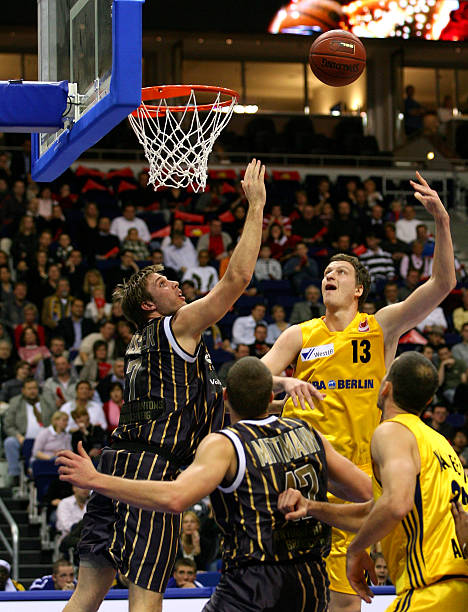 进而构筑出 进而构筑出